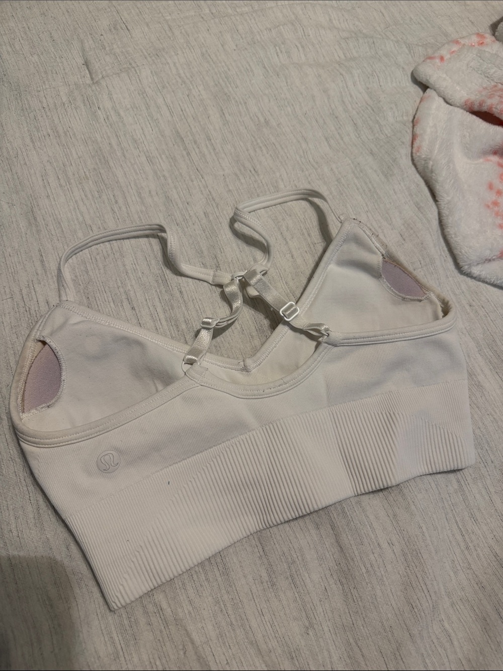 lululemon athletica Cream Seamless Strappy Sports Bra